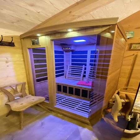 Eco Friendly Chalet Near The Lake In Asten Tittmoning Exterior foto